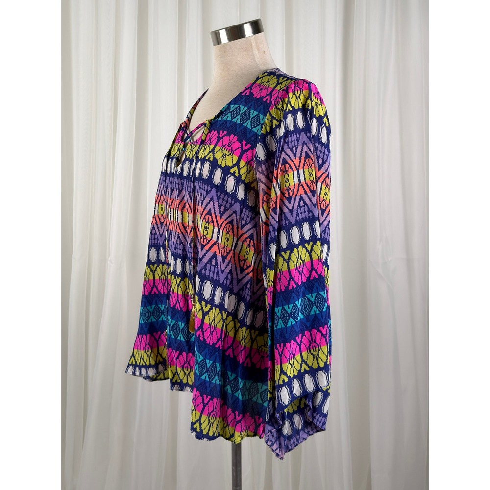 Alice & Trixie Geometric Print Bell Sleeve Boho Blouse‎ Womens Silk Size M - Picture 3 of 9